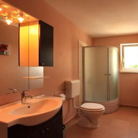Villa-august-m * Cere